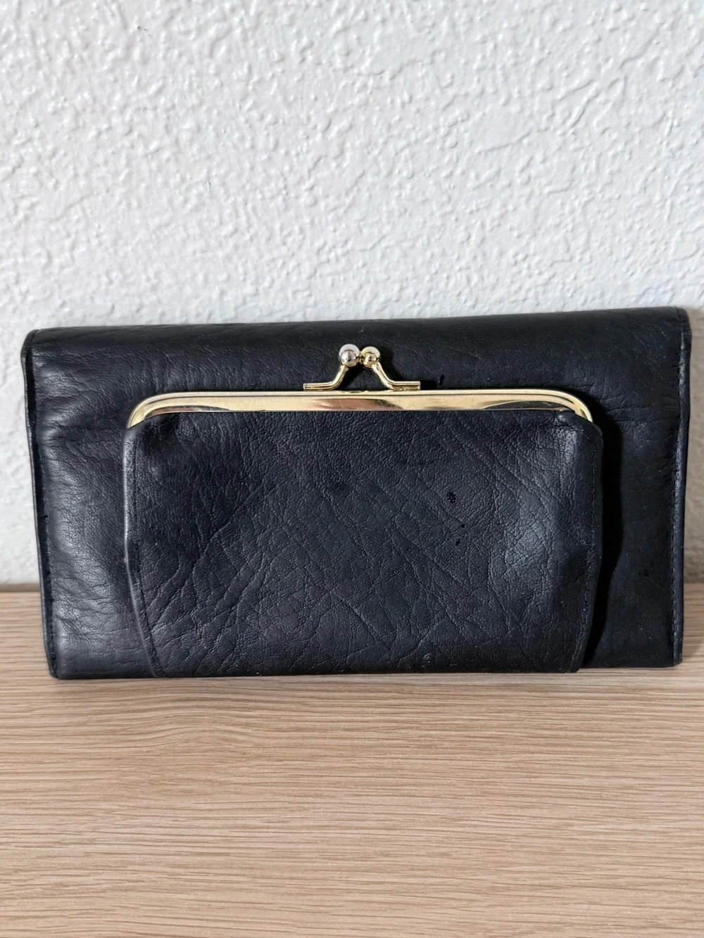 Julia Buxton Heiress Organizer Clutch Leather Wallet